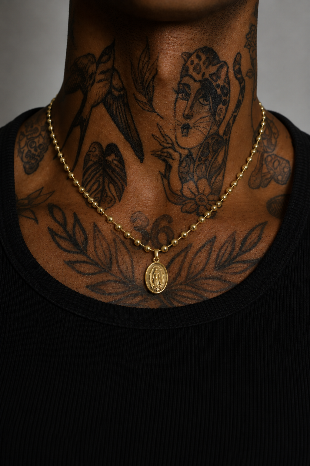 Colar Guadalupe Dourado