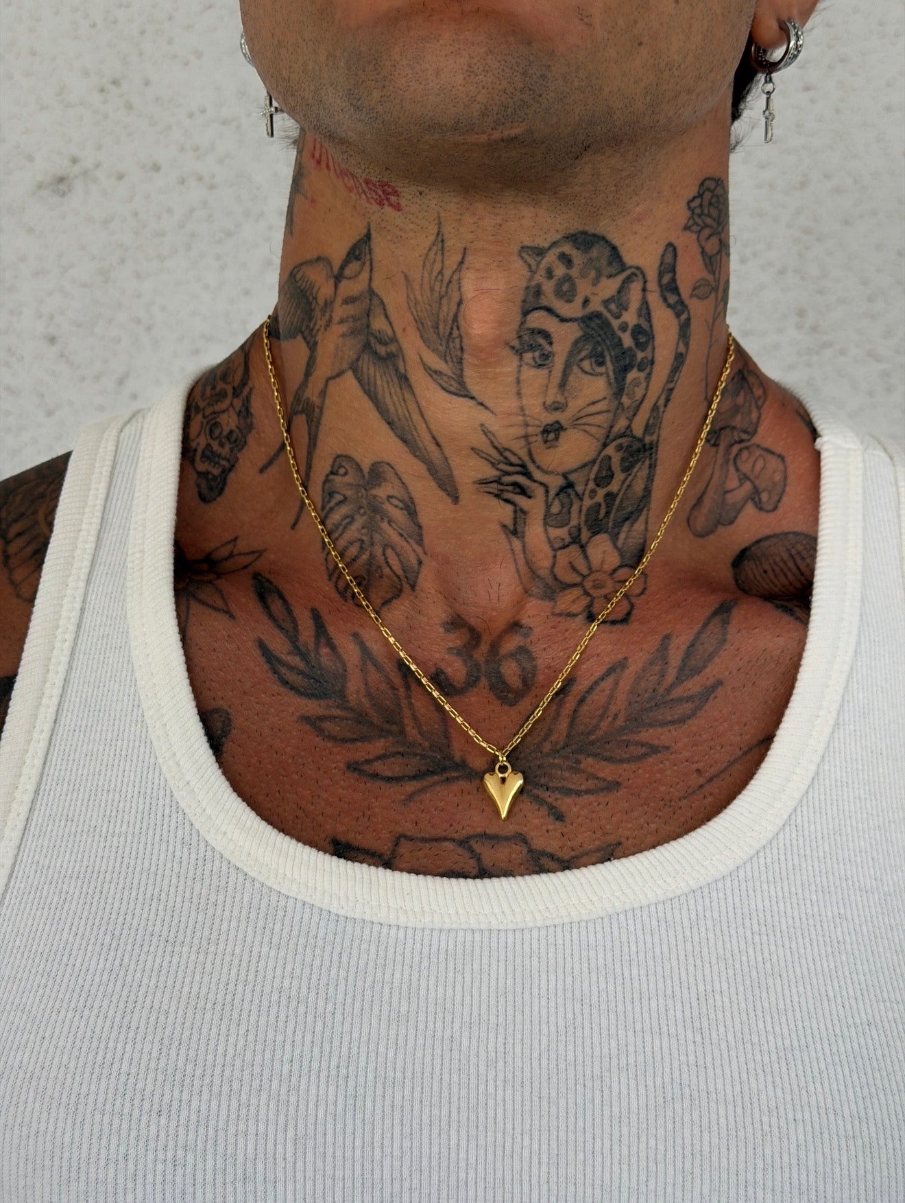 Colar Love Dourado