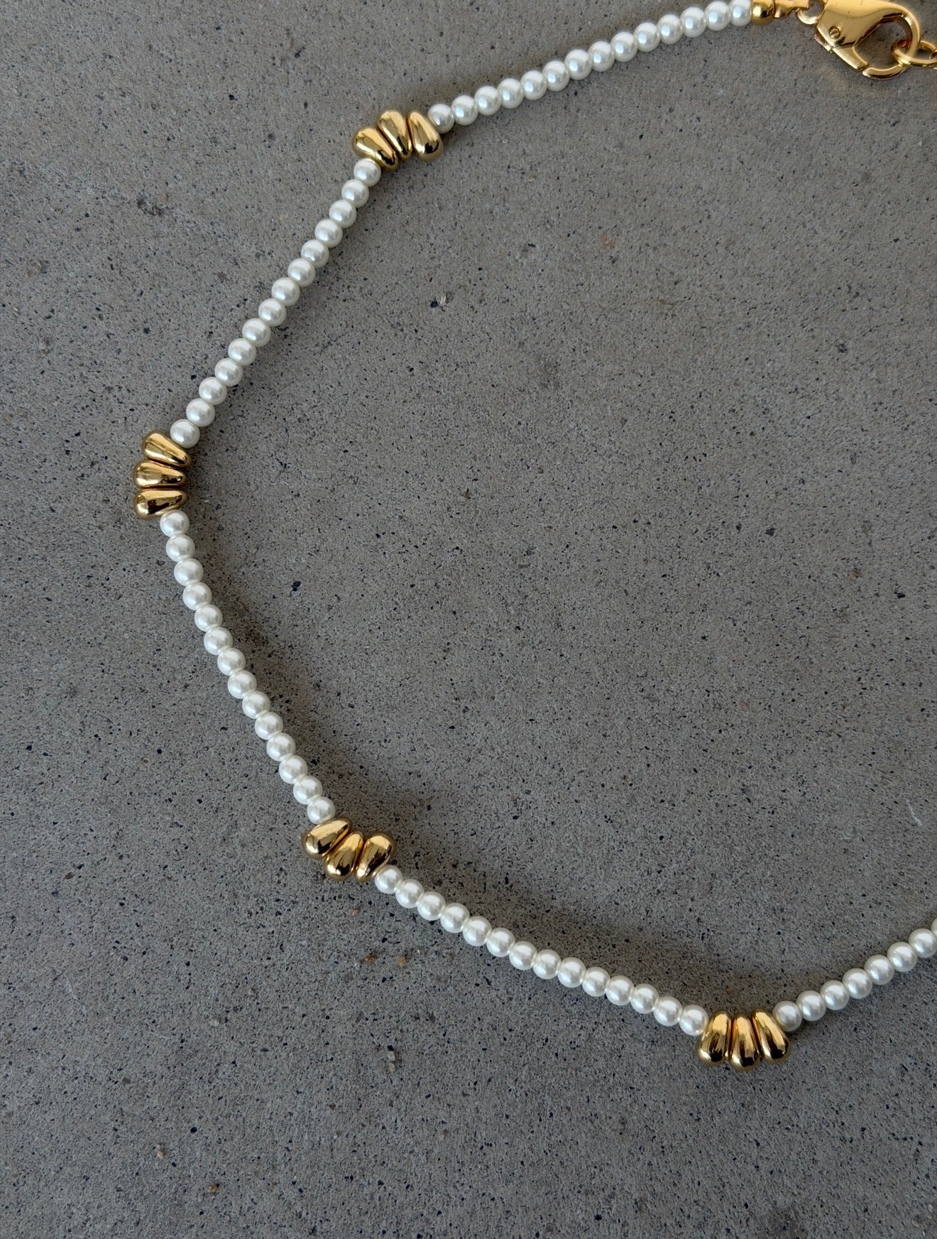 Colar Ston Dourado