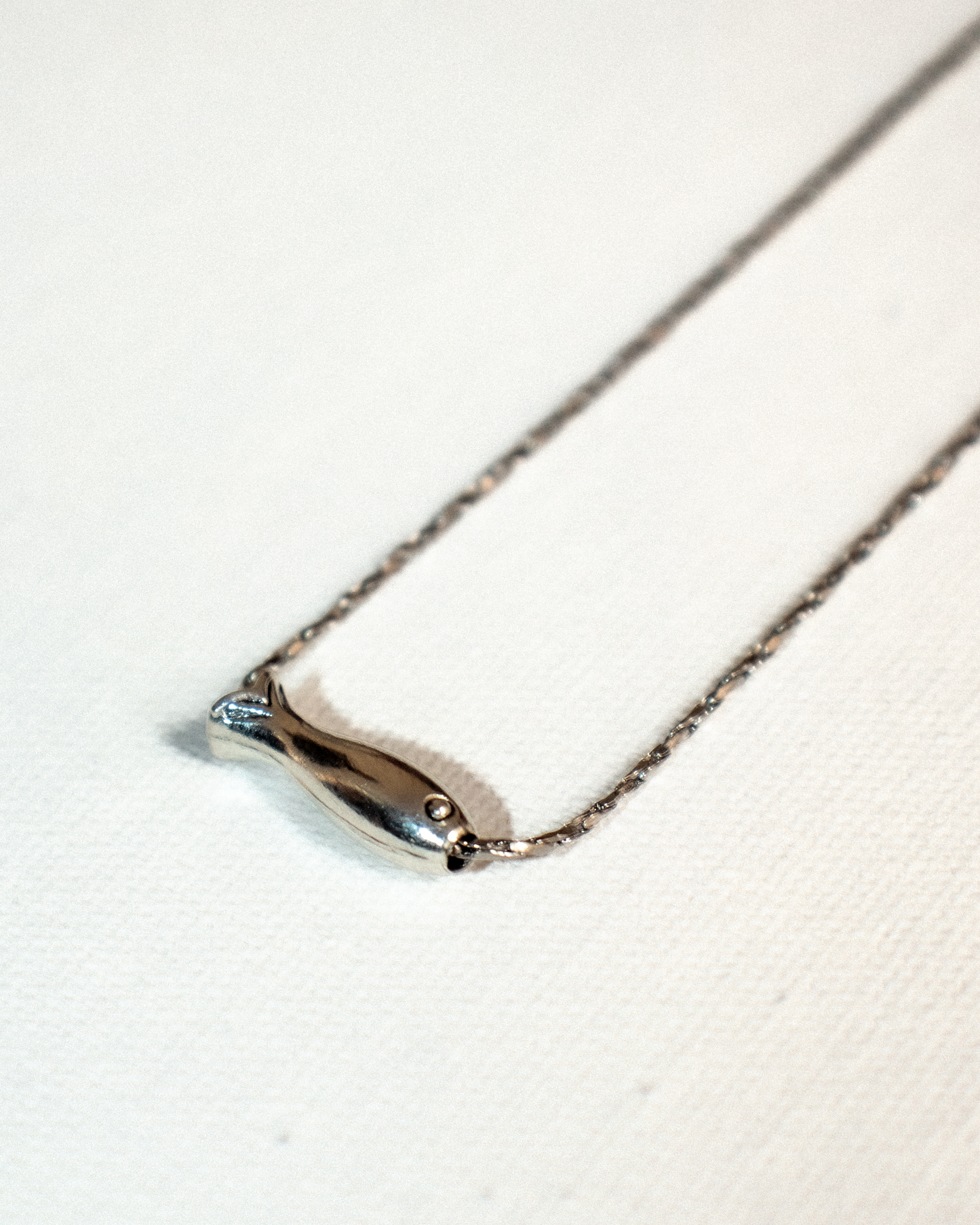 Colar Fish de aço inoxidável