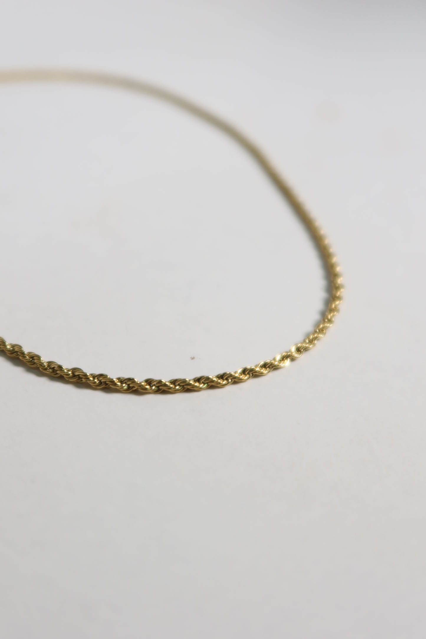 Colar Wave de Aço Inoxidável Dourado