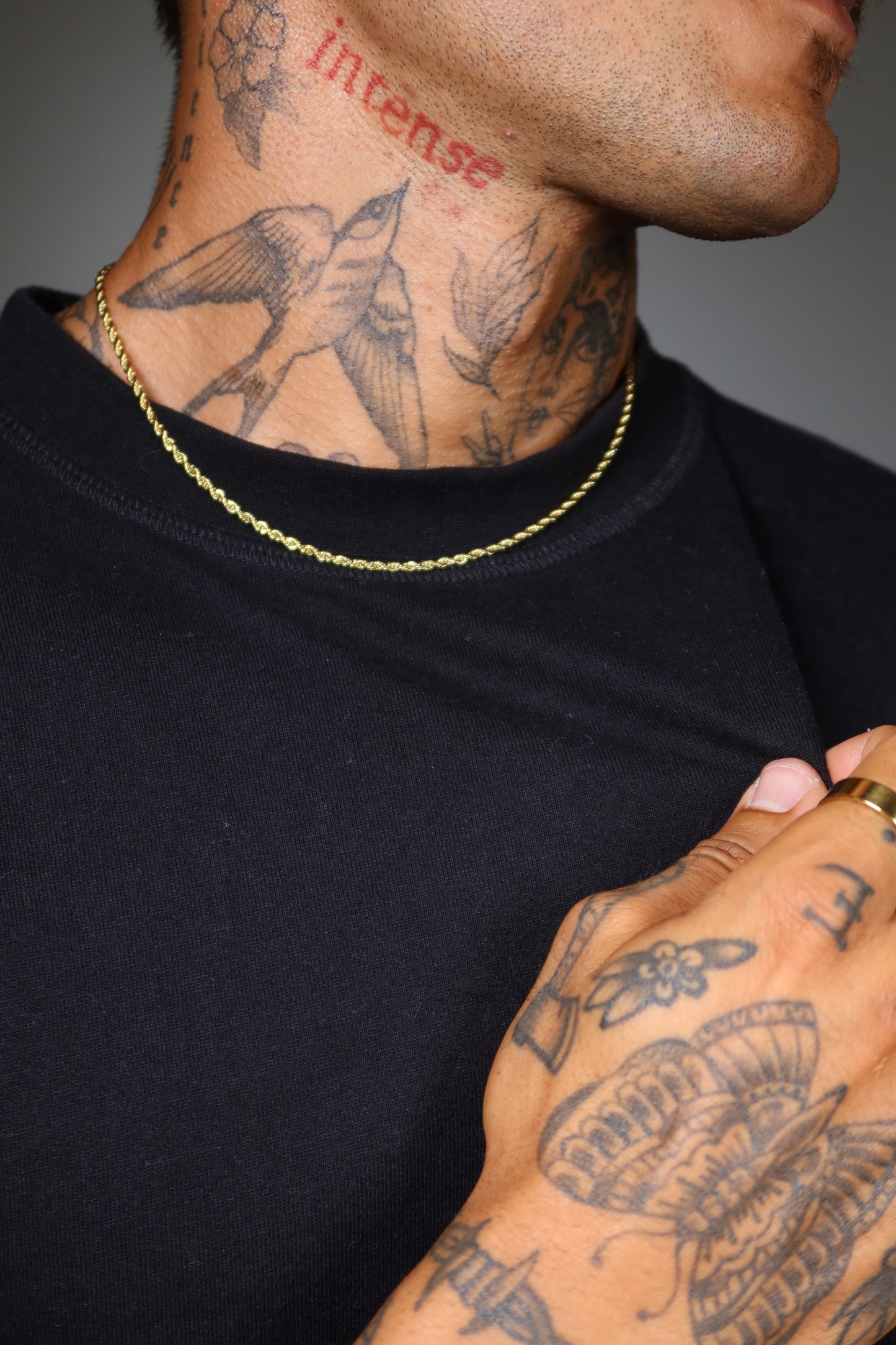 Colar Wave de Aço Inoxidável Dourado