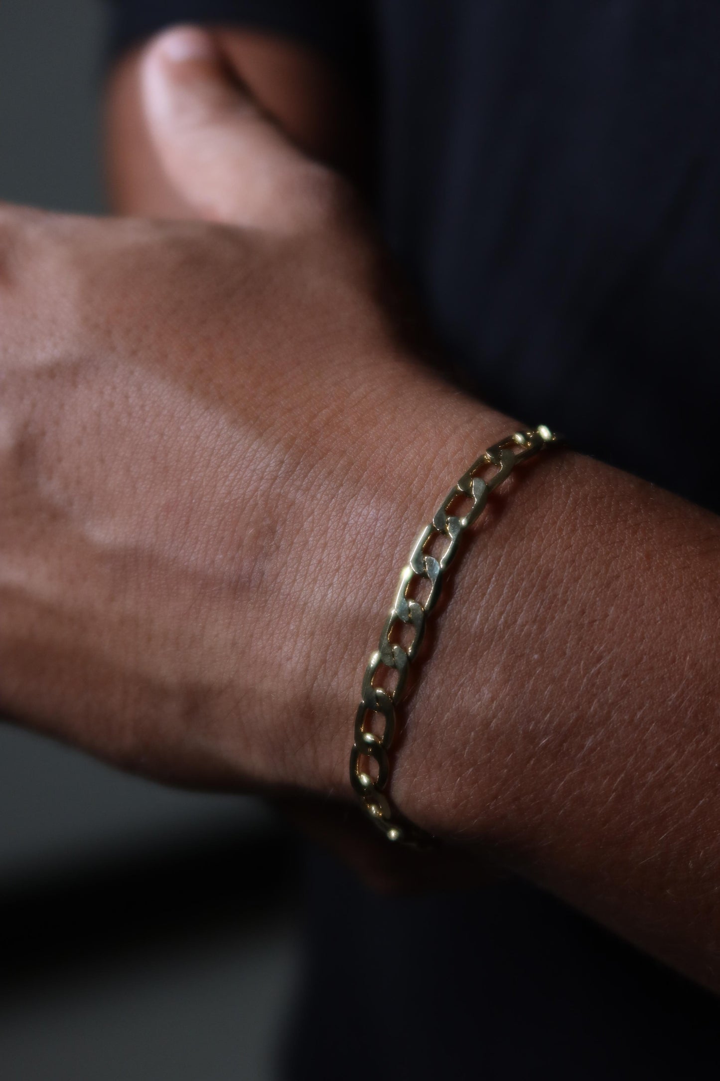 Pulseira Whisper de Aço Inoxidável Dourado